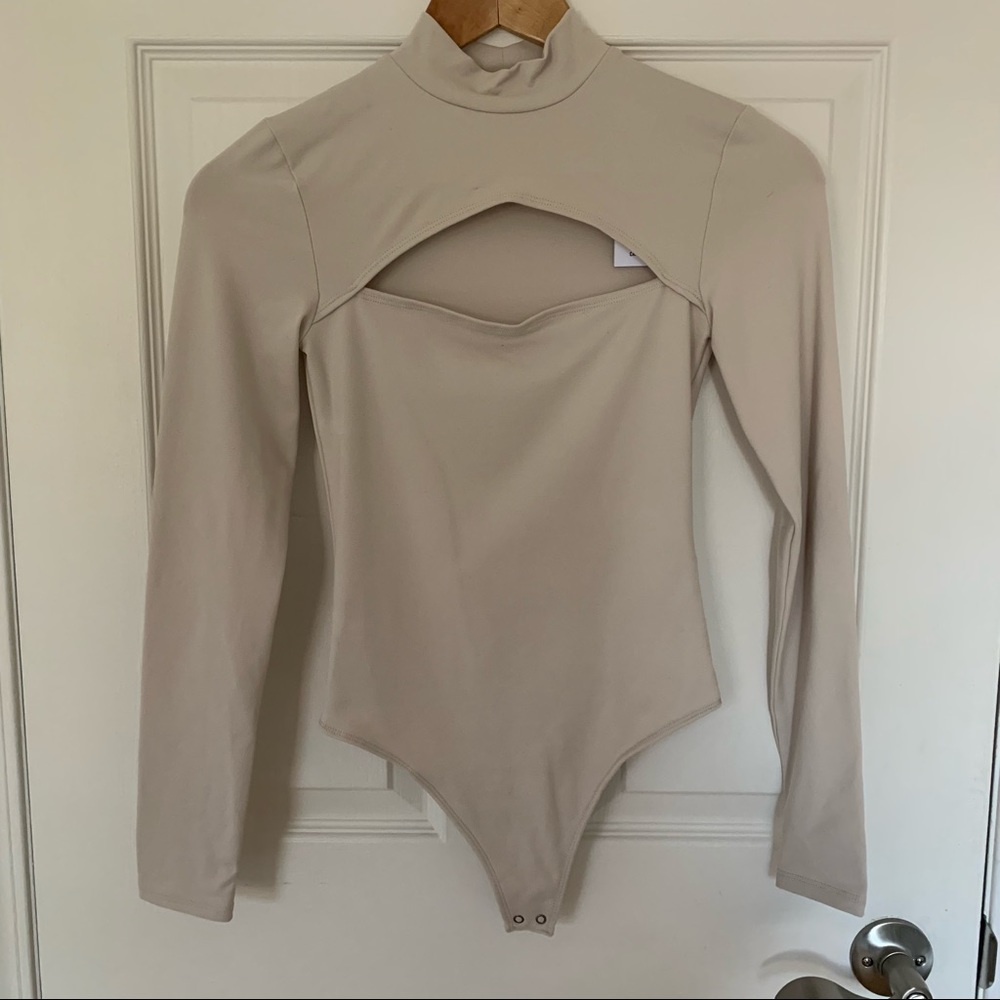 Abercrombie cut out body suit